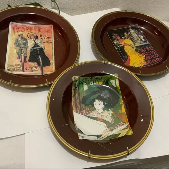 Vintage Nevco Metal set of 3 Trays  Made in Republic of South Africa G13 - Picture 1 of 10